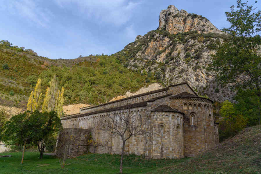 Huesca - Beranuy 03 - monasterio de Santa María de Obarra.jpg
